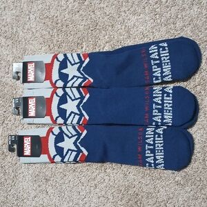 NWT 3 pairs of Captain America socks